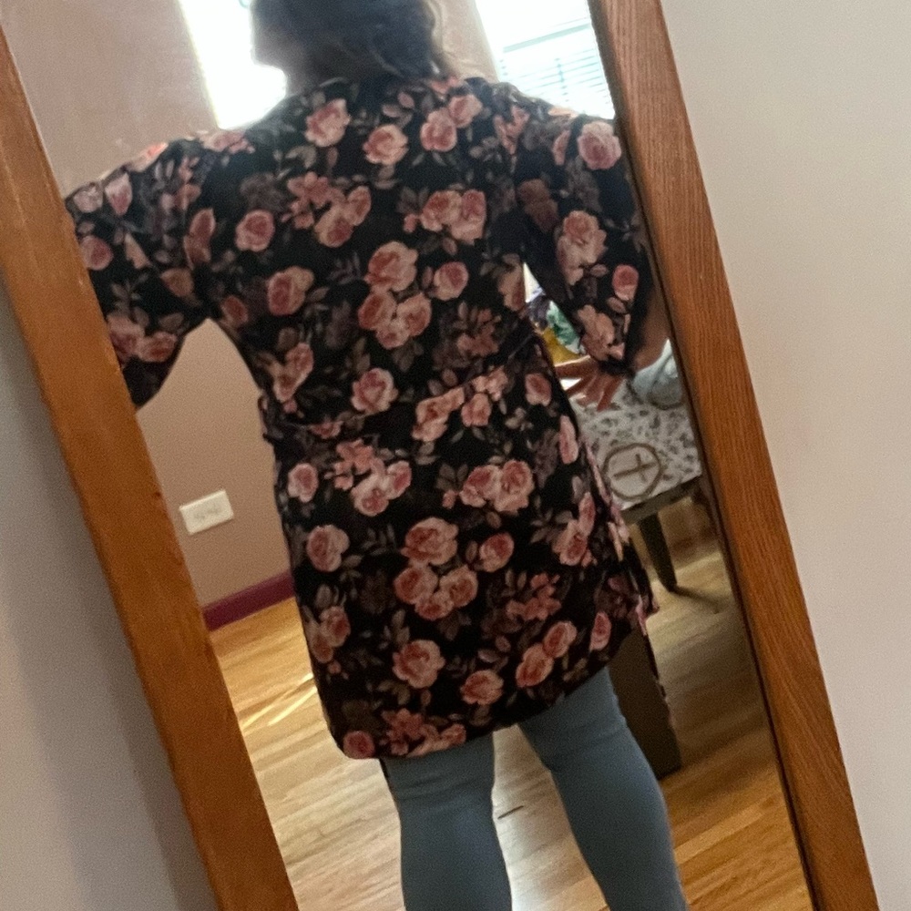 Getting Ready Robe - image 4